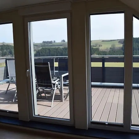 Altes Haus Appartamento Sevenig (Our)